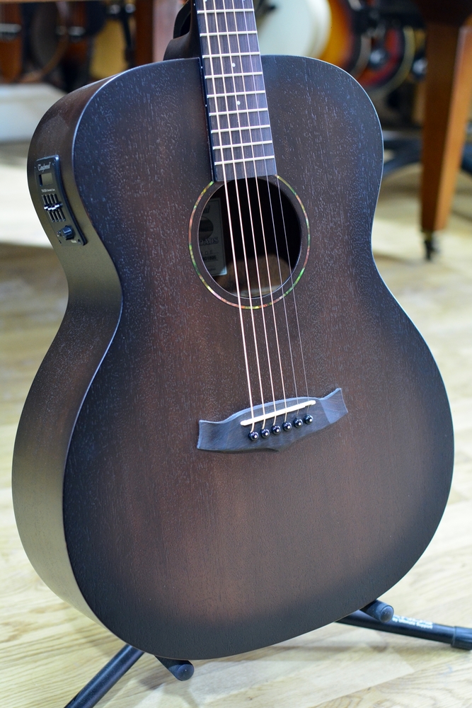 Guitars > Tanglewood Crossroads TWCR OE Orchestra Electro Acoustic Guitar
