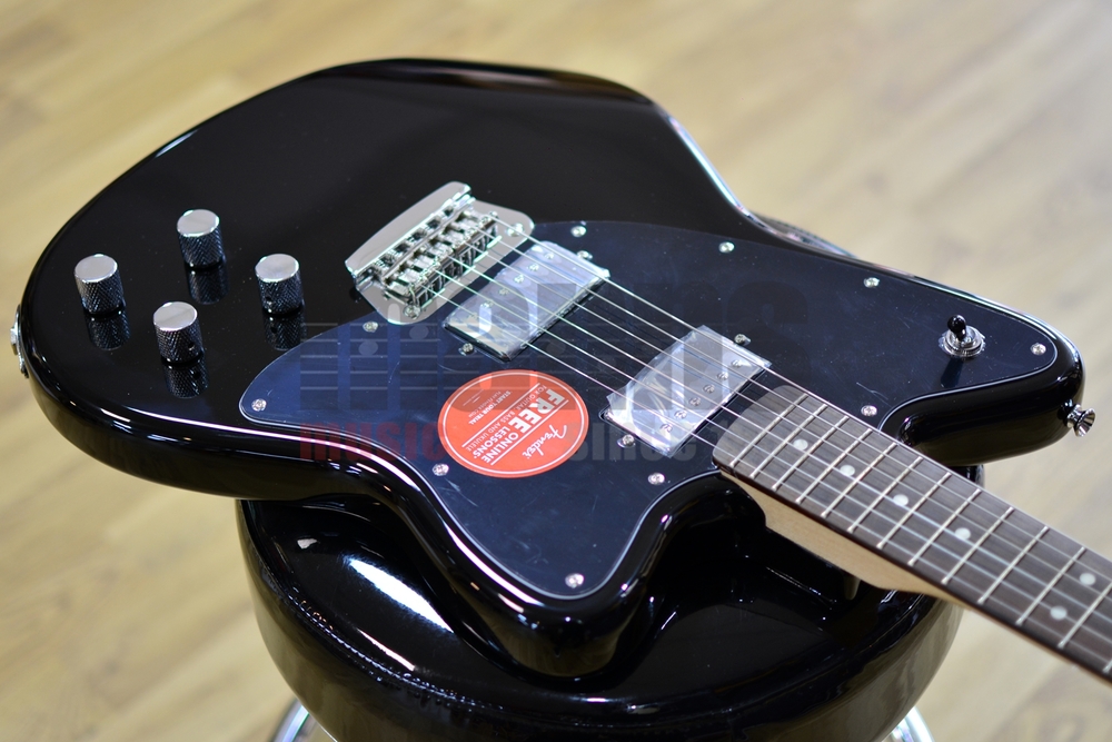 squier toronado black