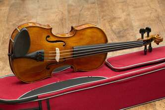 Stentor 1500 Student II Violin Outfit