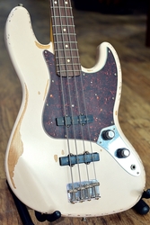 Fender Flea Jazz Bass, Road Worn Faded Shell Pink, Rosewood