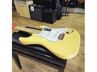 Fender Player Stratocaster, Buttercream - Electric Guitar