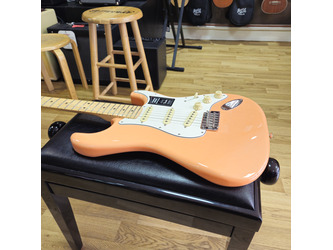 Fender Limited Edition Player Stratocaster Electric Guitar Pacific Peach B Stock