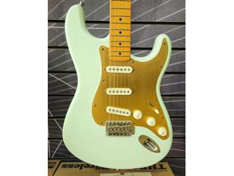 Fender Squier 40th Anniversary Vintage Edition Stratocaster Satin Sonic Blue Electric Guitar B Stock