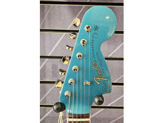 Fender Japan Traditional Late '60s Jazzmaster Ocean Turquoise Metallic