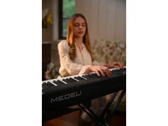 Medeli PERFORMER Series Digital Compact Stage Piano Bluetooth. 88 Key. Black