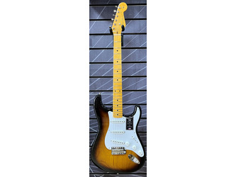 Fender 70th Anniversary American Vintage II 1954 Stratocaster Electric Guitar 2 Colour Sunburst  