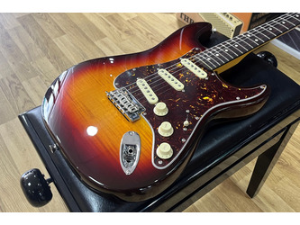 Fender 70th Anniversary American Professional II Stratocaster Electric Guitar Comet Burst Flame Maple Top