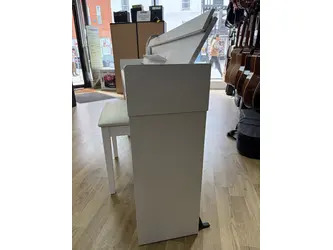 Yamaha YDPS35 Digital Piano, Stool & Headphones - White, Second Hand