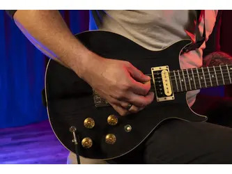 Washburn H10TB Wing Series Hawk Electric Guitar with Gigbag - Trans Black