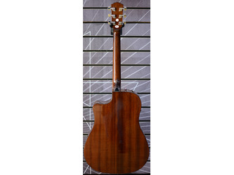 Fender Classic Design CD-60SCE Dreadnought Natural Electro Acoustic Guitar