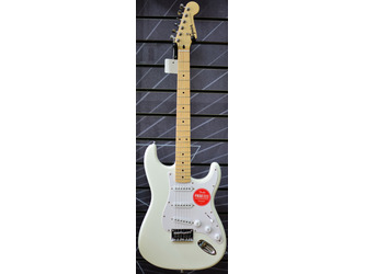 Fender Squier Sonic Stratocaster HT Arctic White Electric Guitar