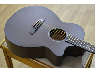 Faith Naked Mahogany FKVMG Venus OM Natural All Solid Electro Acoustic Guitar & Case