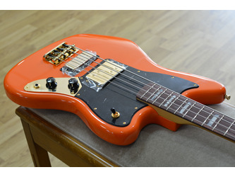 Fender Limited Edition Mike Kerr Jaguar Bass - Tiger Blood Orange - Incl Deluxe Gig Bag with Tiger Embroidery