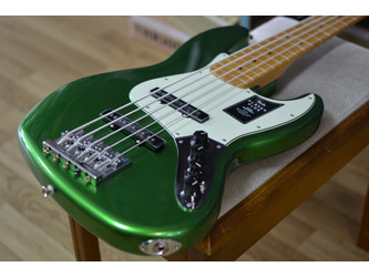 Fender Player Plus Jazz Bass V Cosmic Jade 5-String Electric Bass Guitar & Case