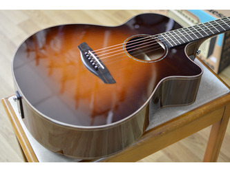 Faith Classic Burst FVSB45 Venus OM Sunburst All Solid Electro Acoustic Guitar & Case