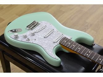 Fender Artist Cory Wong Stratocaster Surf Green Electric Guitar incls Deluxe Moulded Case