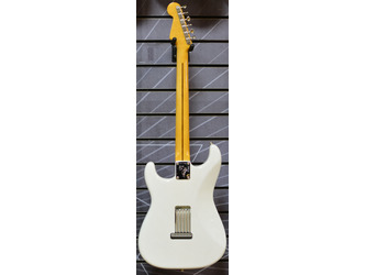 Fender Eric Johnson Stratocaster - White Blonde