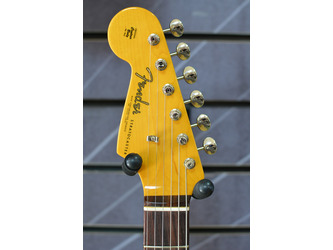 Fender American Vintage II 1961 Stratocaster Left Handed Olympic White Incl Vintage Hard Case - B Stock