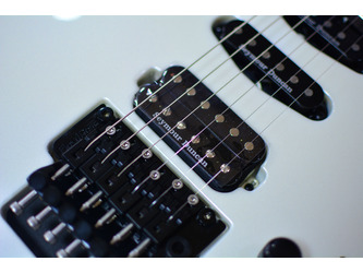 Jackson American Series Soloist SL3 Platinum Pearl Electric Guitar & Case 