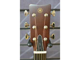 Yamaha Red Label FG5G Concert Natural All Solid Gloss Acoustic Guitar & Case