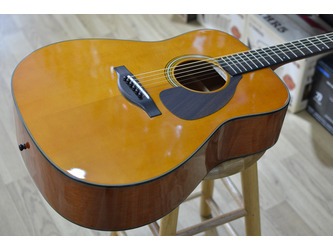 Yamaha Red Label FG5G Concert Natural All Solid Gloss Acoustic Guitar & Case