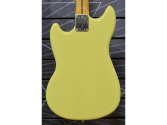 Fender Player II Mustang Bass Guitar Hialeah Yellow