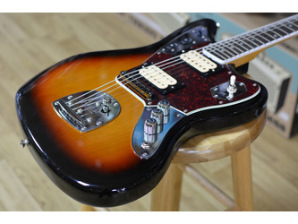 Fender Kurt Cobain Jaguar, 3-Colour Sunburst, Rosewood - Incl Hard Fender Case 