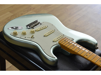 Fender American Professional II Stratocaster Mystic Surf Green Electric Guitar & Case B Stock