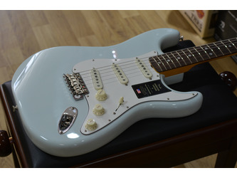 Fender American Vintage II 1965 Stratocaster Electric Guitar Sonic Blue