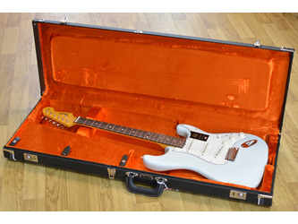 Fender American Vintage II 1965 Stratocaster Electric Guitar Sonic Blue