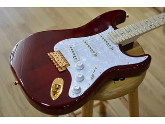 Fender Made in Japan Artist Richie Kotzen Stratocaster Electric Guitar Red Burst Incl Gig Bag