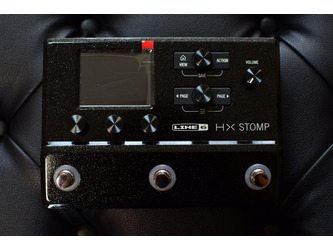 Line 6 HX Stomp - Compact Professional Guitar Processor Incl Padded Transit Case