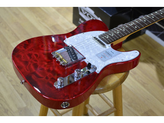 Fender 2024 Collection Telecaster Made In Japan Hybrid II - Quilt Red Beryl - Incl Gig Bag