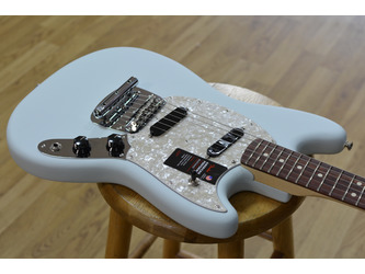 Fender American Performer Mustang, Satin Sonic Blue, Rosewood