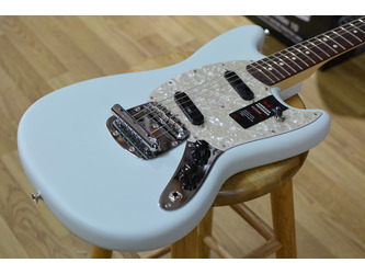 Fender American Performer Mustang, Satin Sonic Blue, Rosewood