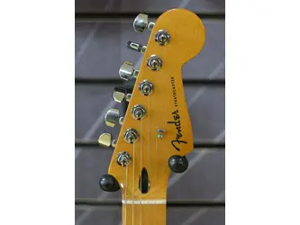 Fender Player Plus Stratocaster Olympic Pearl - Incl Delux Gig Bag B Stock