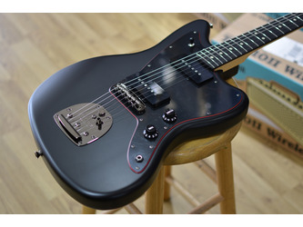 Fender Made In Japan Limited Edition Hybrid II Jazzmaster - Noir - Incl Fender Gig Bag