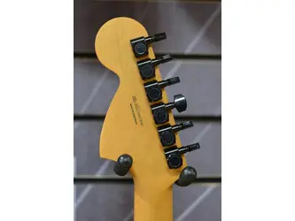 Fender Limited Edition Player II Advanced Stratocaster� HSS HT Arctic White B Stock