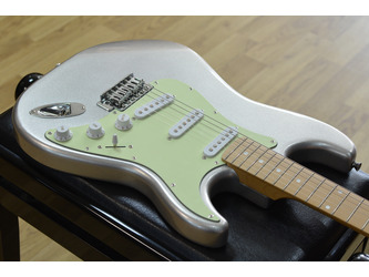 Northstar Electric Guitar - S Shape 