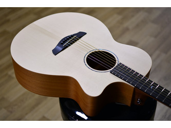 Faith Naked FKV Venus OM Natural All Solid Electro Acoustic Guitar Soft Faith Padded Bag
