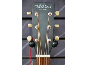 Art & Lutherie Natural Series Roadhouse Parlour Natural Electro Acoustic Guitar  