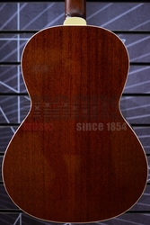 Guild Westerly P-240 Memoir Parlour Natural Acoustic Guitar