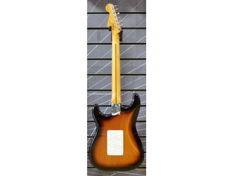 Fender Artist Dave Murray Stratocaster 2-Colour Sunburst Electric Guitar & Deluxe Gig Bag B Stock
