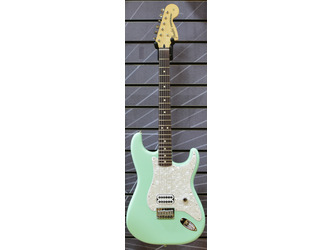Fender Limited Edition Tom Delonge Stratocaster in Surf Green - Includes Fender Gig Bag