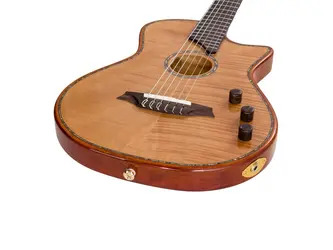 Bromo Fusion Craft Electro-Acoustic Classical Guitar Incl Hard Case - Natural