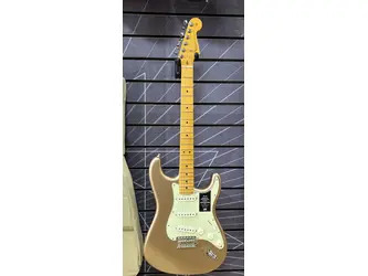 Fender American Professional Classic Stratocaster Faded Firemist Gold incl Gig Bag B Stock