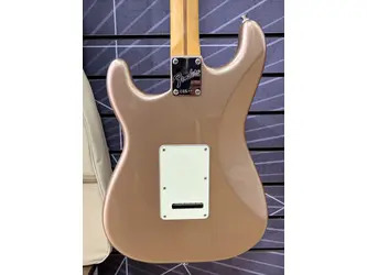 Fender American Professional Classic Stratocaster Faded Firemist Gold incl Gig Bag B Stock