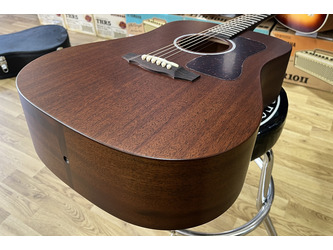 Guild USA D-20 Dreadnought Natural All Solid Acoustic Guitar & Case