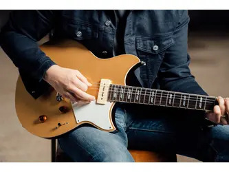 Yamaha Chris Buck Signature Revstar  RS02CB Honey Golf Electric Guitar Incl Delux Gig Bag