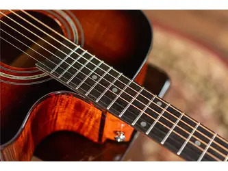 Washburn WCG12FCE-U Grand Auditorium Electro Acoustic Guitar 
